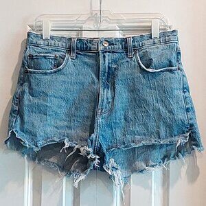 Abercrombie & Fitch Curve Love High Rise Distressed Denim Mom Shorts Size 31/12